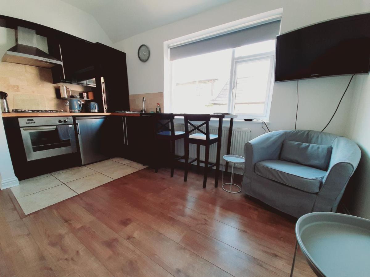Cosy 1 Bedroom Apartment In The Heart Of 兰迪德诺 外观 照片
